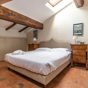 Casa Isolani - Santo Stefano Bologna